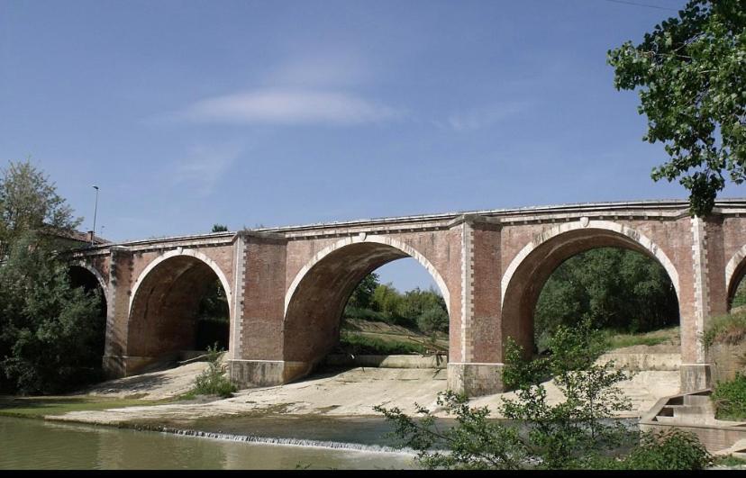 La Sosta - Intero Appartamento Ponte d'Arbia Екстер'єр фото